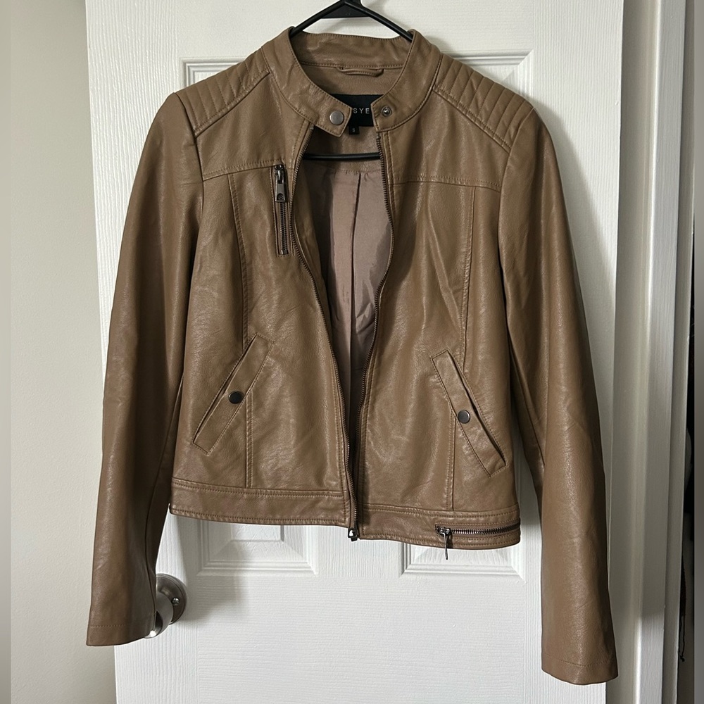 Tan/Light Brown Leather Jacket